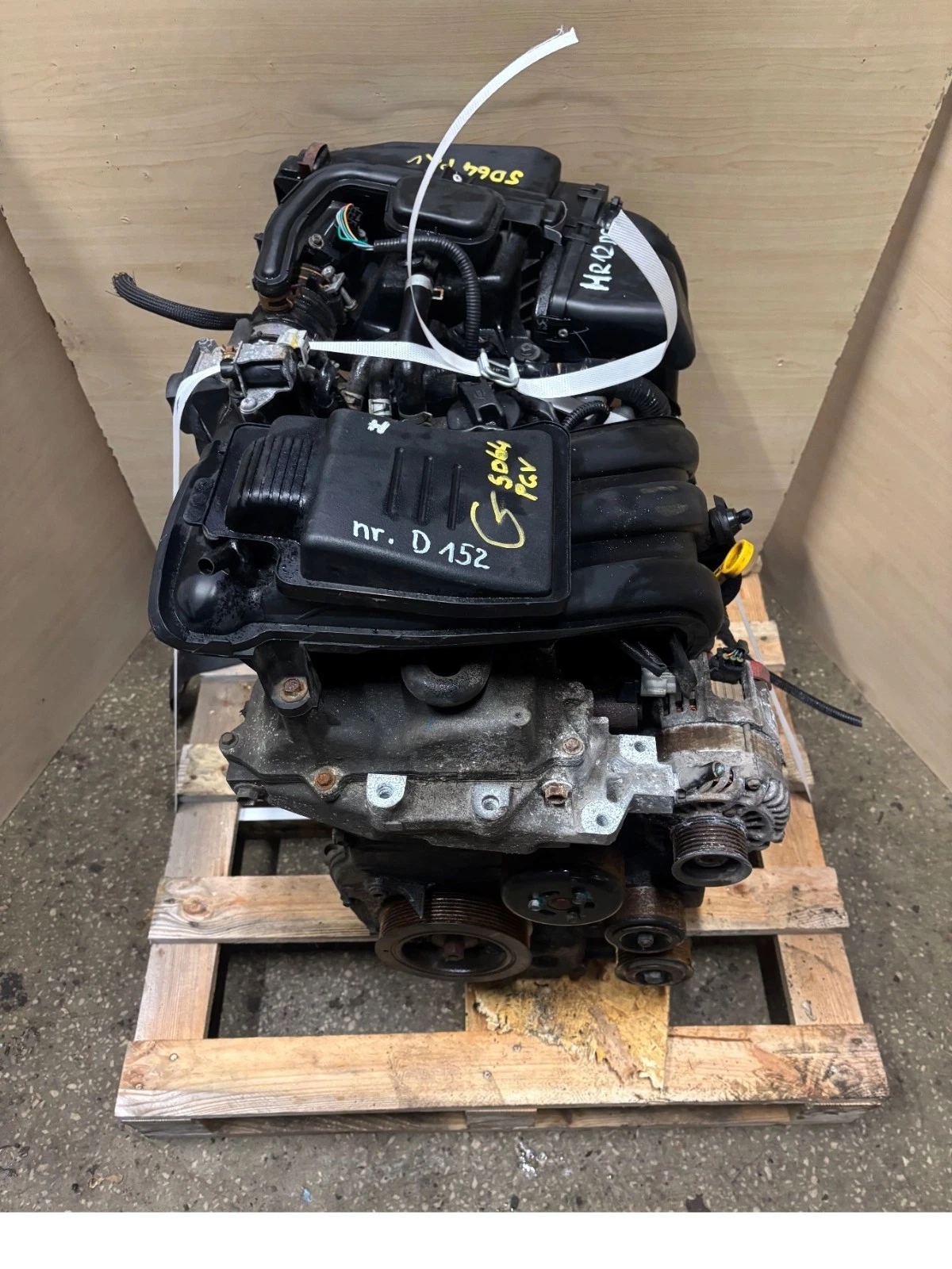 Moteur HR12DE — vue 1
