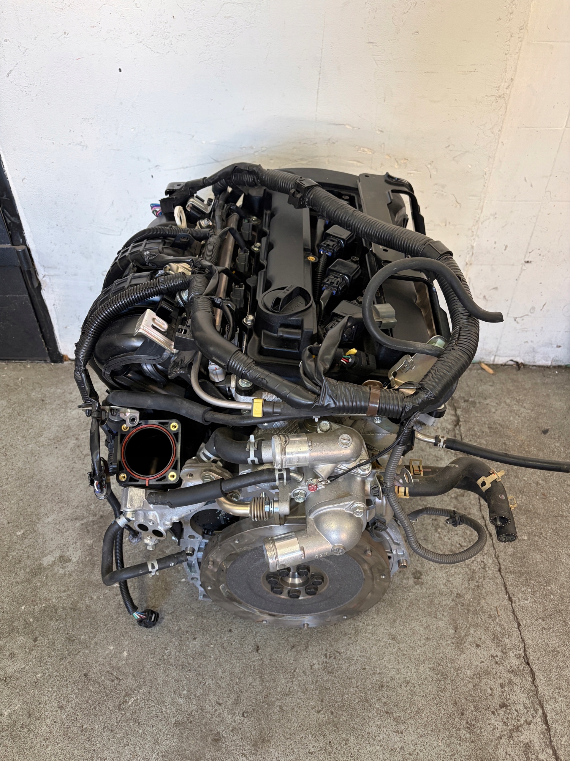 Moteur 4B12 — vue 8