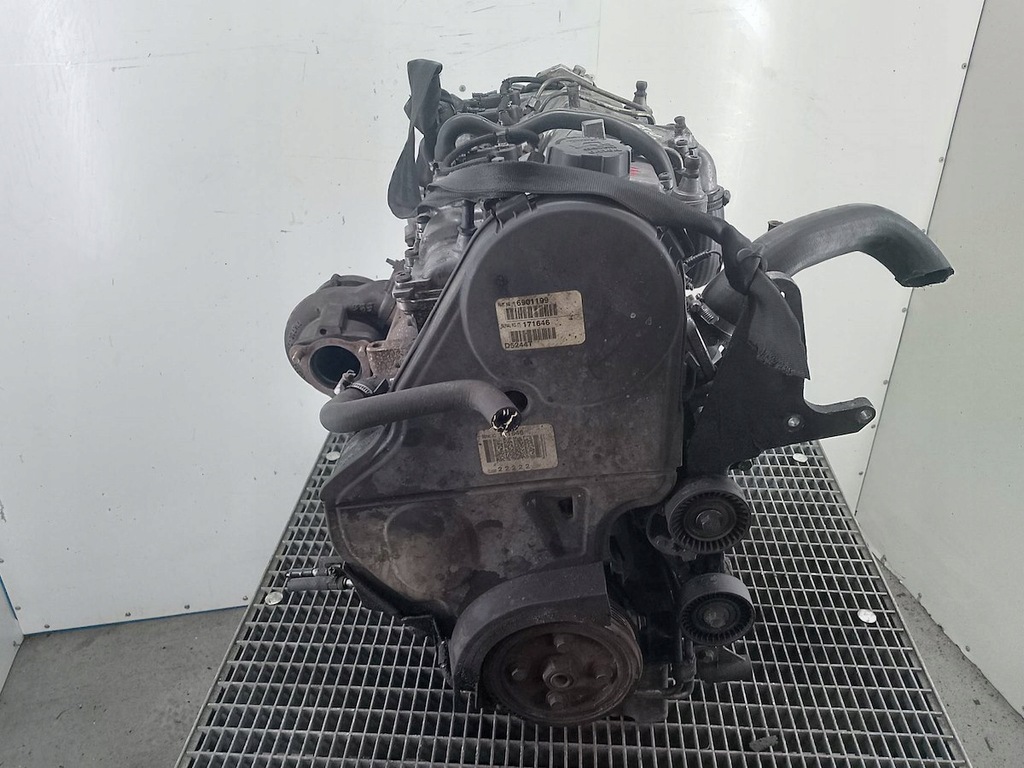 Moteur D 5244 T — vue 5