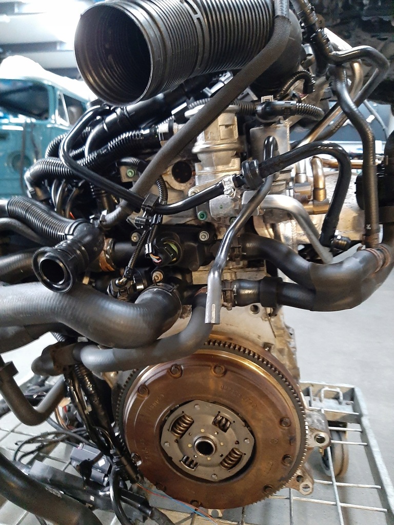 Moteur AVU — vue 4
