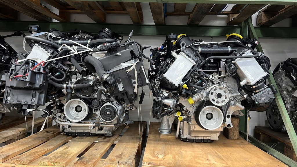 Moteur S68 B44 A - Image 1