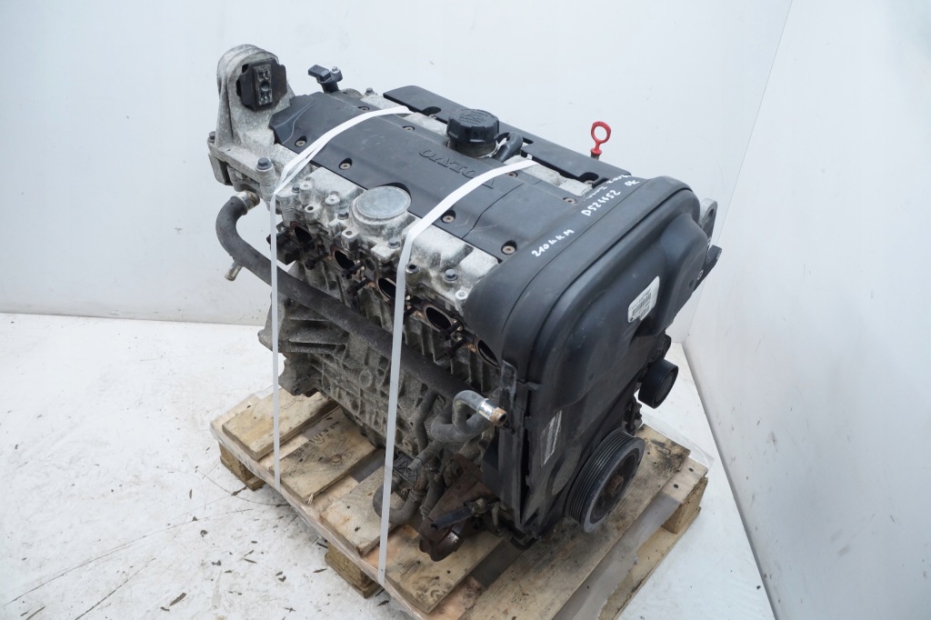 Moteur B 5244 S2 — vue 2
