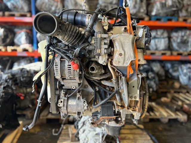 Moteur YD25DDTi — vue 1