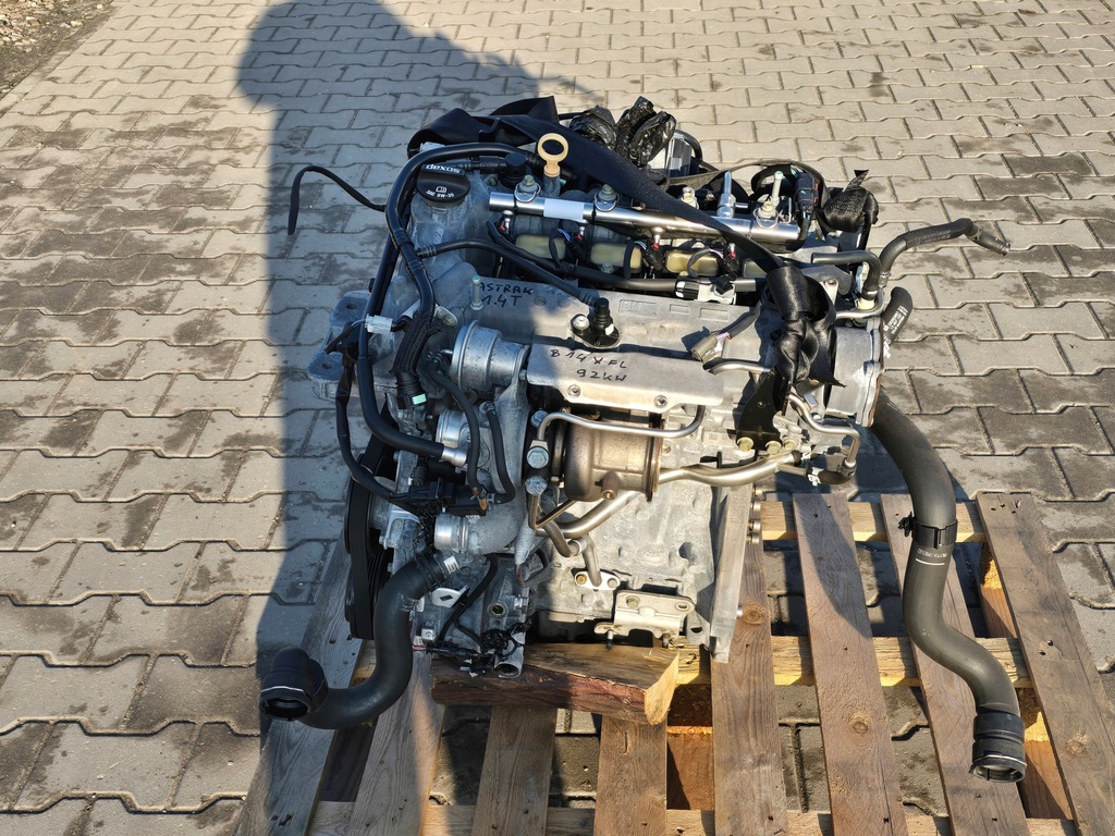 Moteur B 14 XFL — vue 1