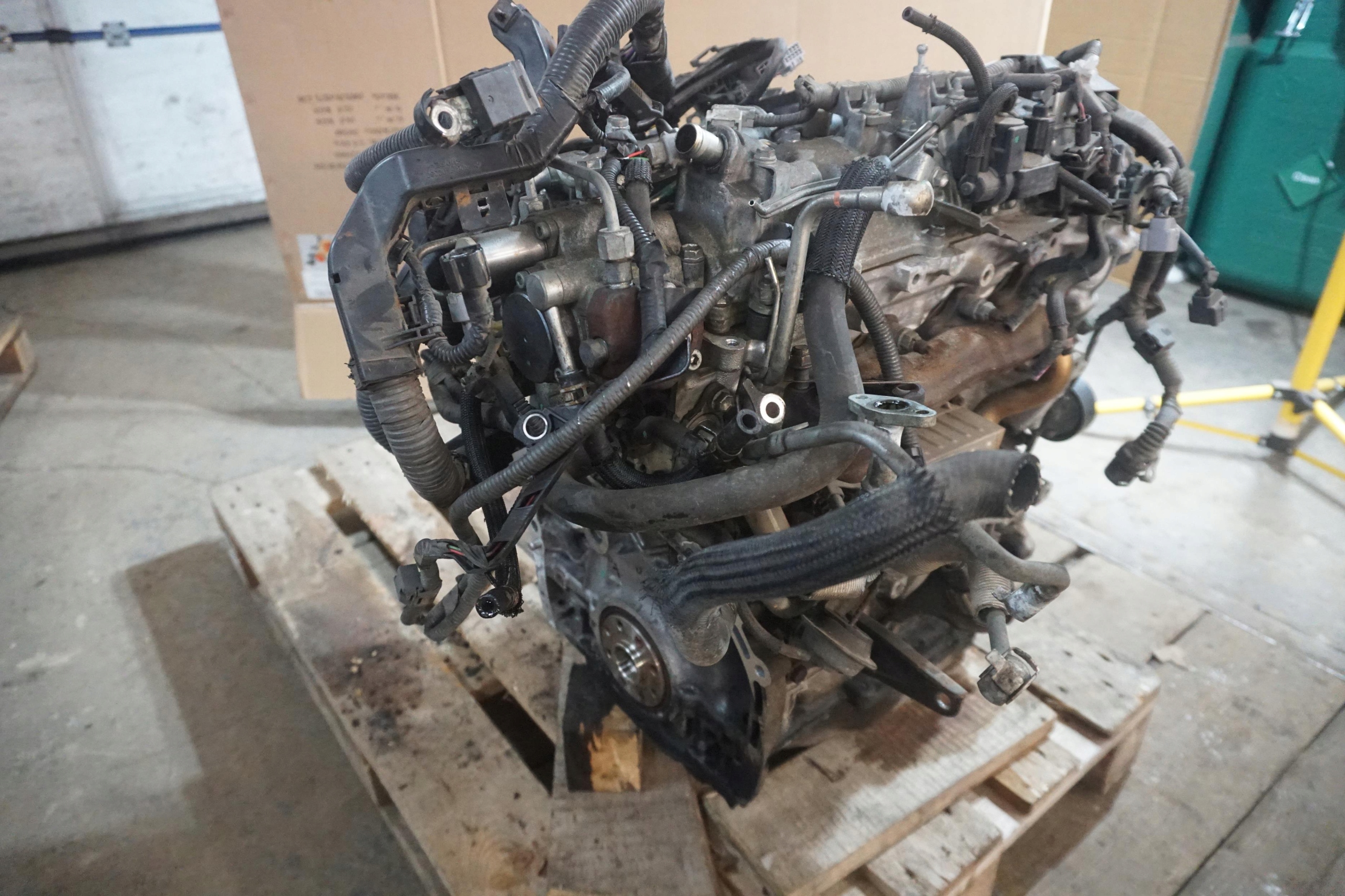 Moteur 2AD-FHV — vue 5