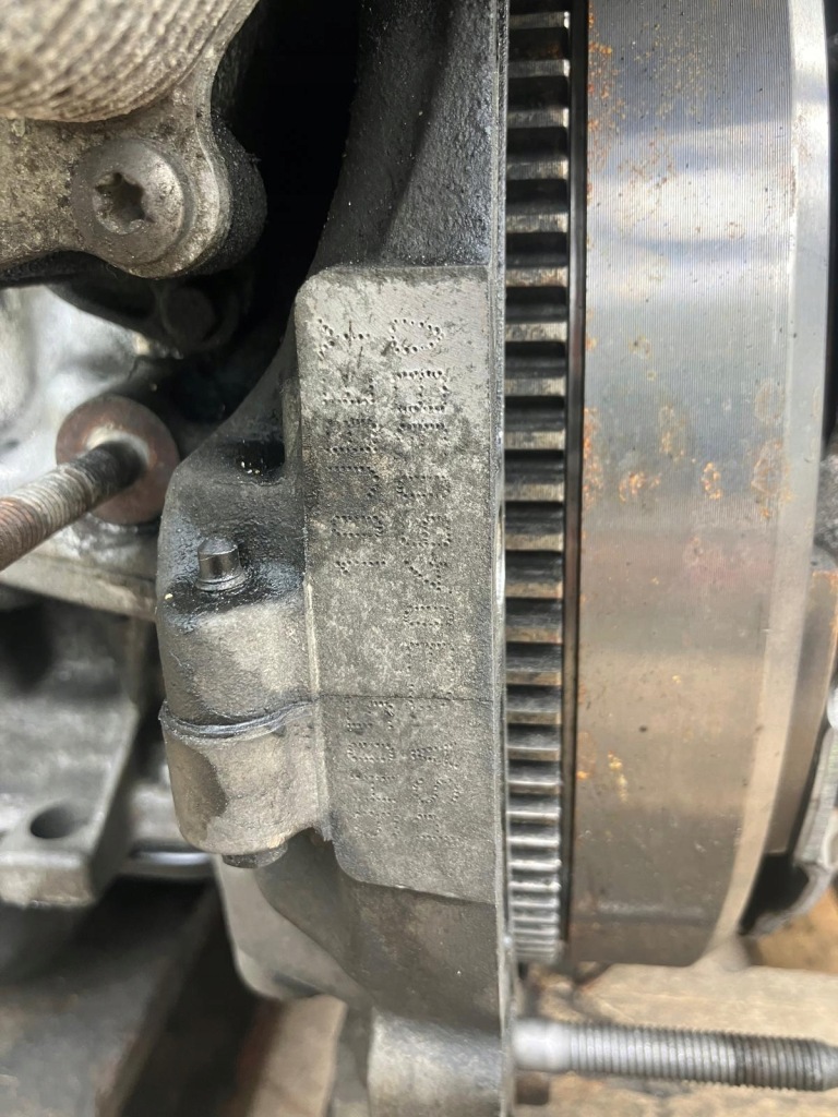 Moteur 9HC (DV6C) — vue 2