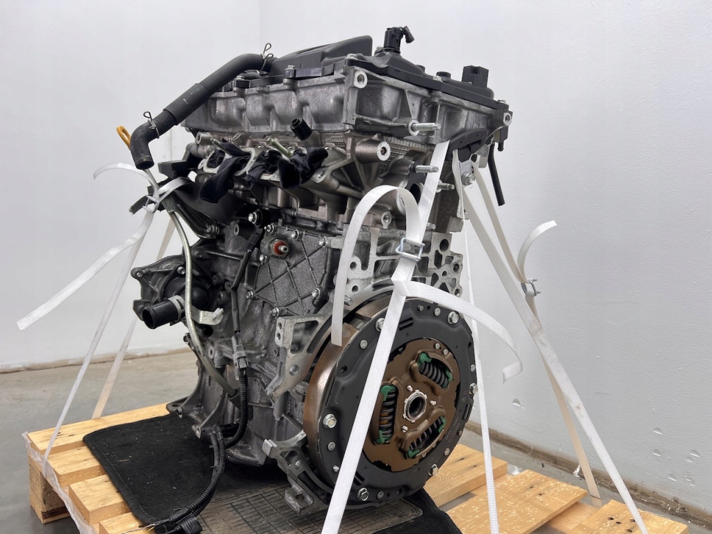 Moteur 2ZR-FXE — vue 6