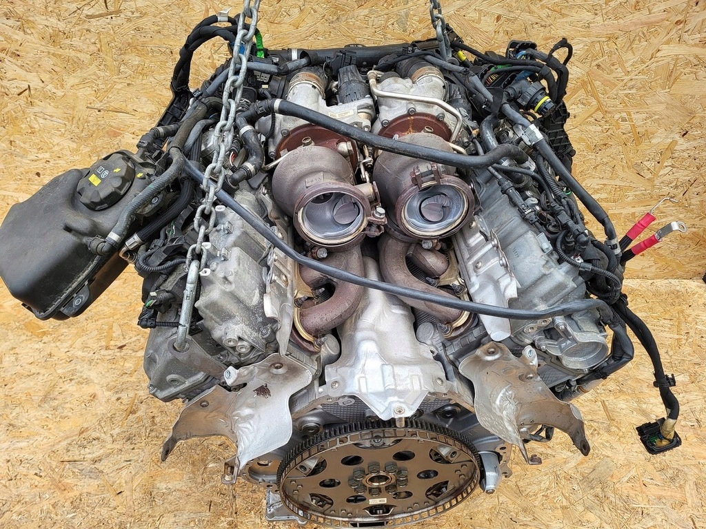 Moteur N63 B44 D — vue 1