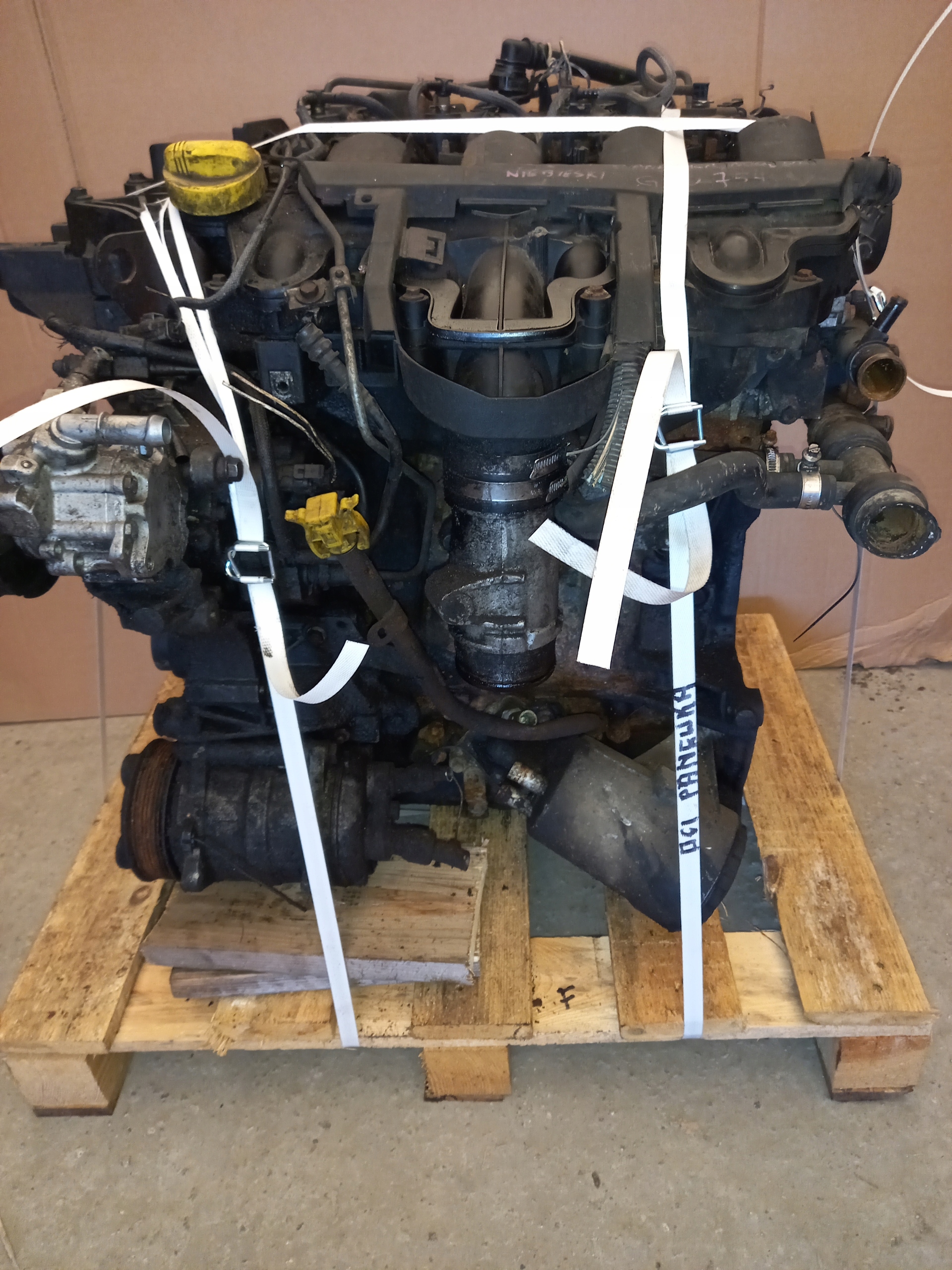 Moteur G9U 754 — vue 4
