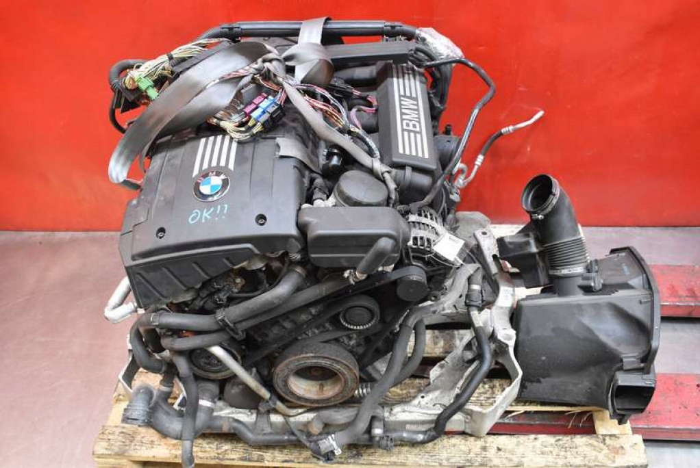 Moteur N53 B30 A — vue 2