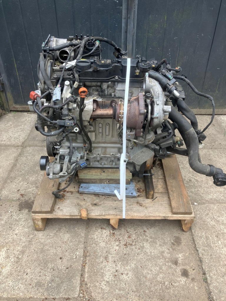 Moteur 9HC (DV6C) — vue 1