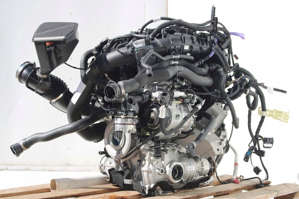 Moteur B48 B20 A — vue 3