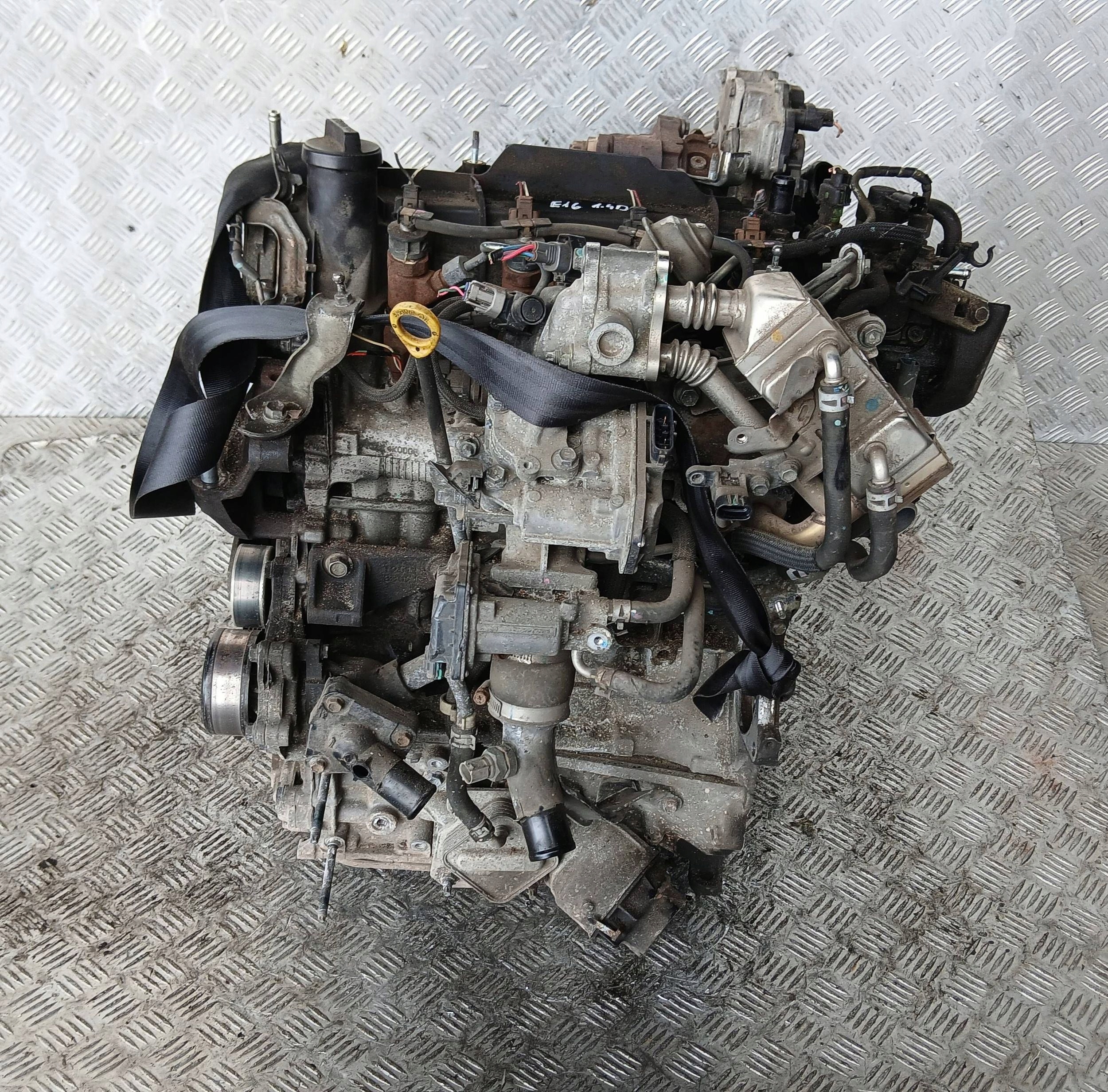 Moteur 1ND-TV — vue 1