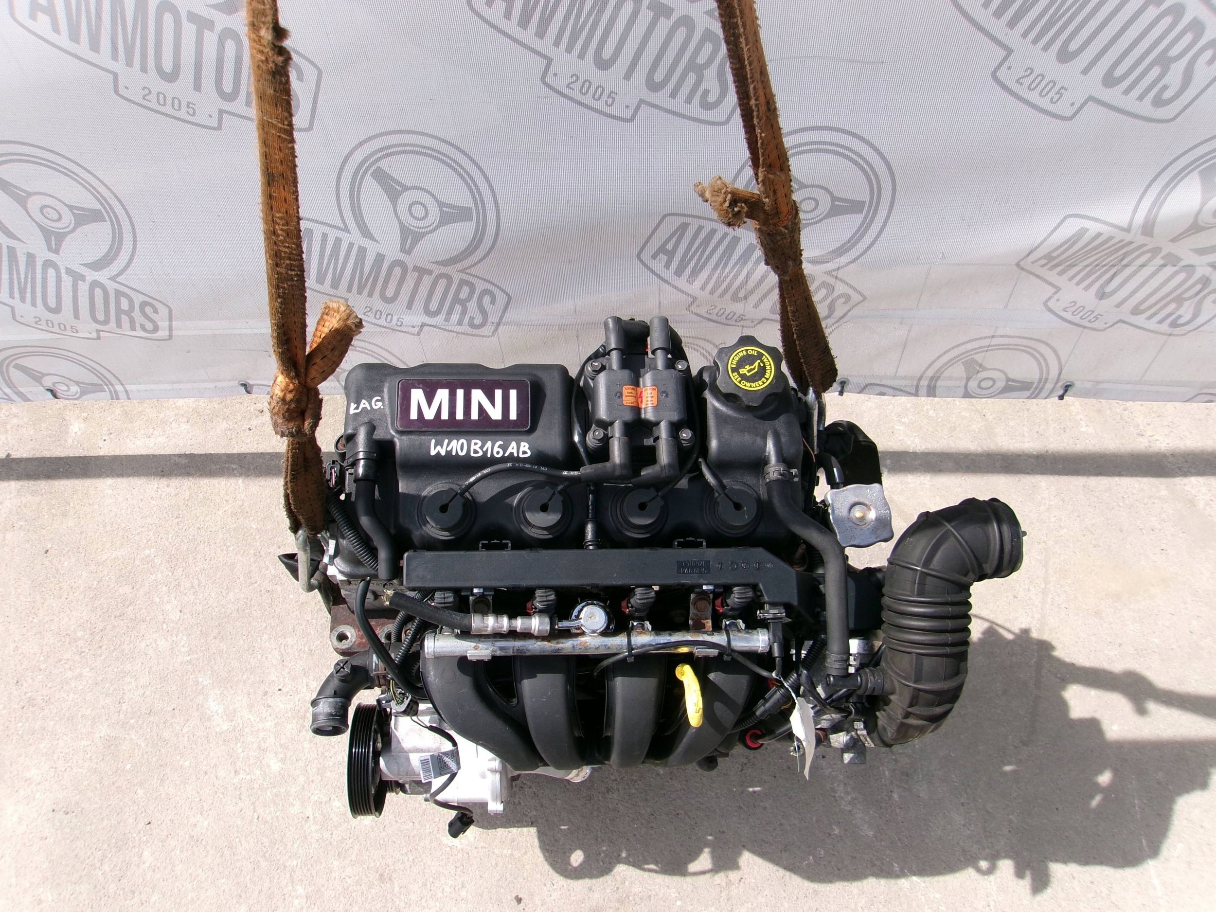 Moteur W10 B16 A — vue 2