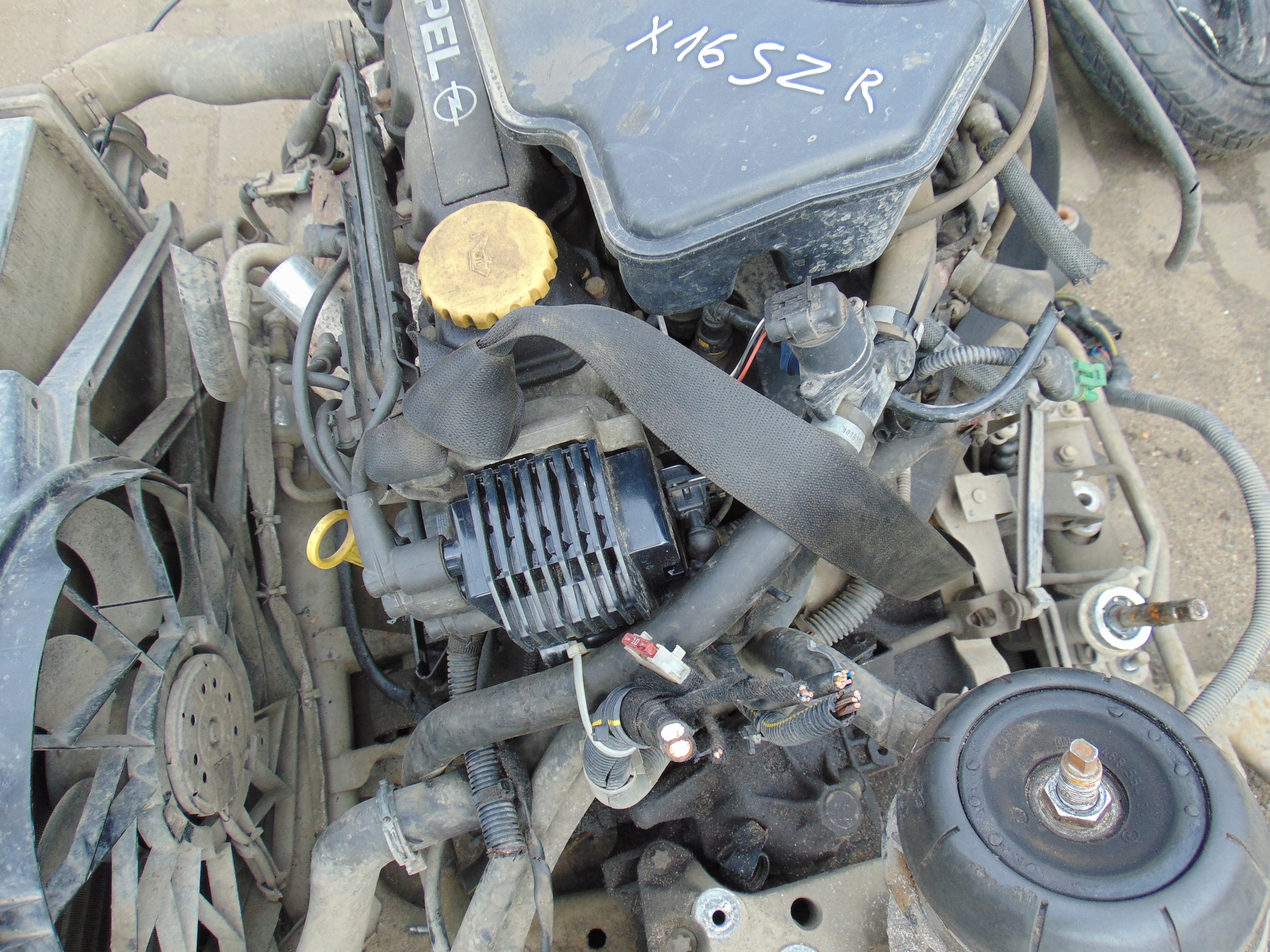 Moteur X 16 SZR — vue 6