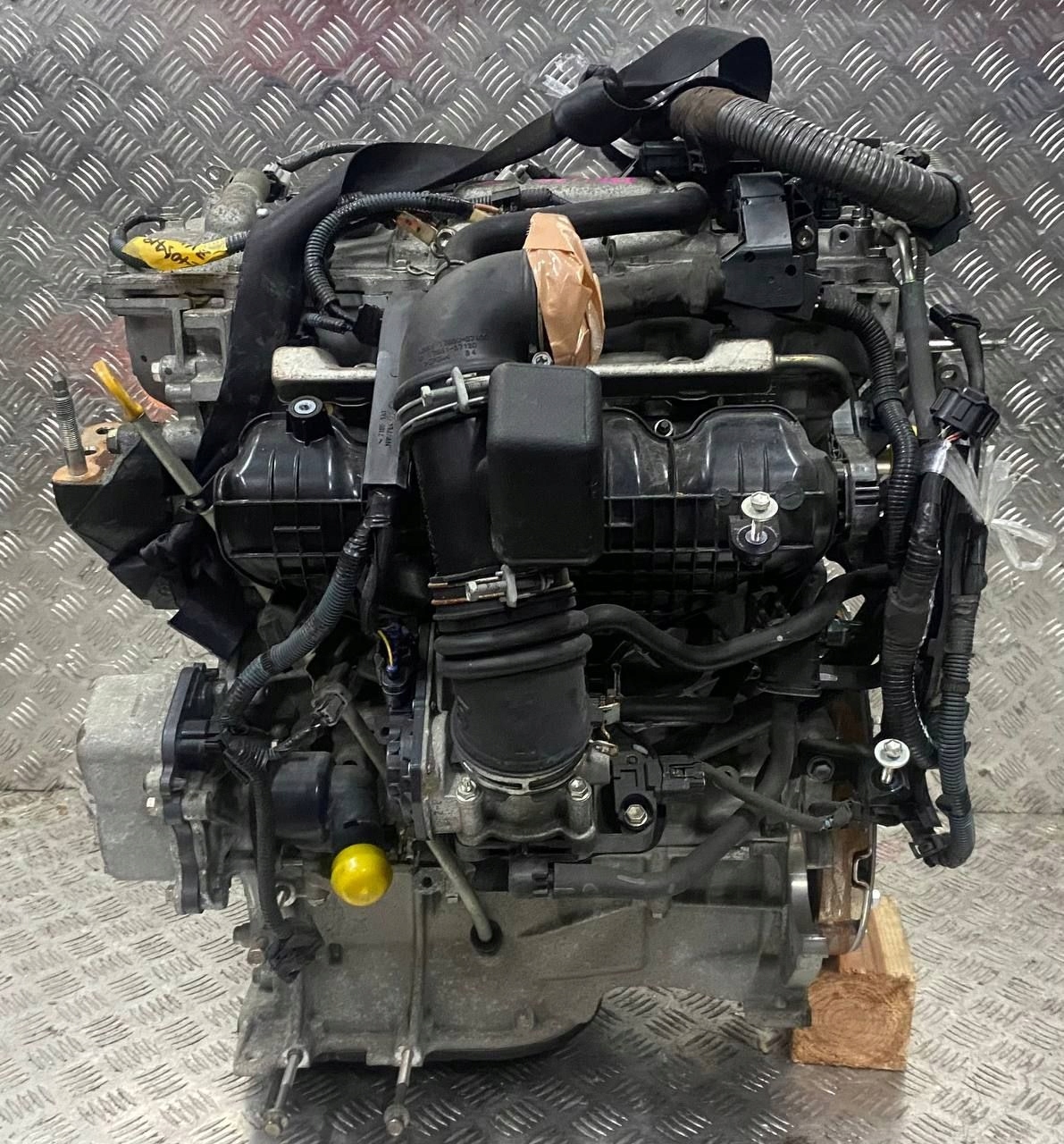 Moteur 2ZR-FXE — vue 4