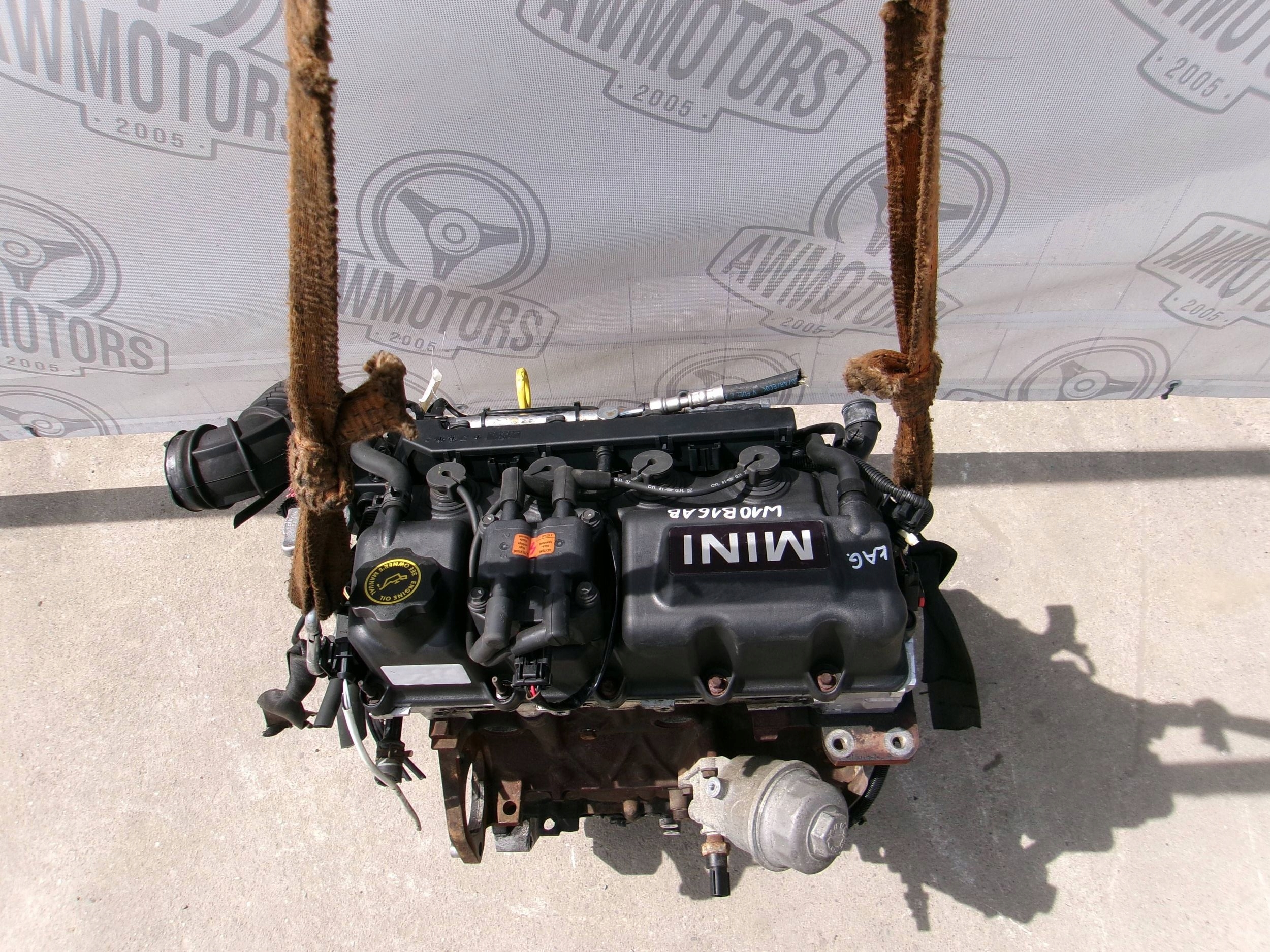 Moteur W10 B16 A — vue 1