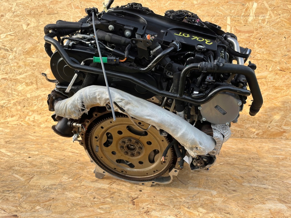 Moteur 306DT — vue 8