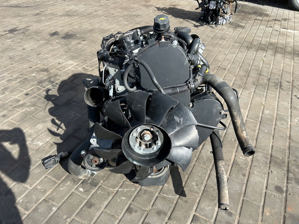 Moteur F1AE0481G — vue 4