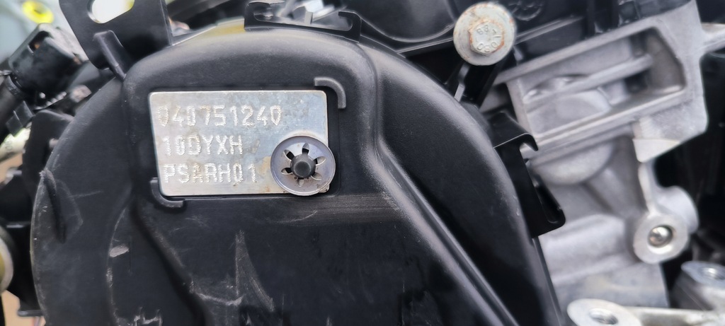 Moteur RHF (DW10BTED4) — vue 3