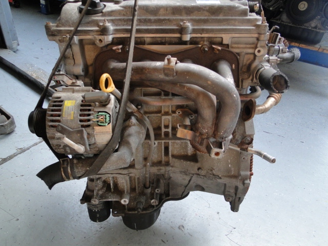 Moteur 1AZ-FSE — vue 2
