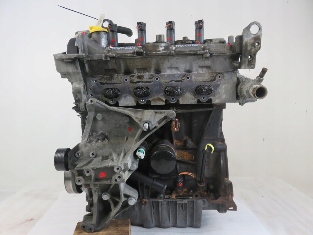 Moteur F4R 740 — vue 1