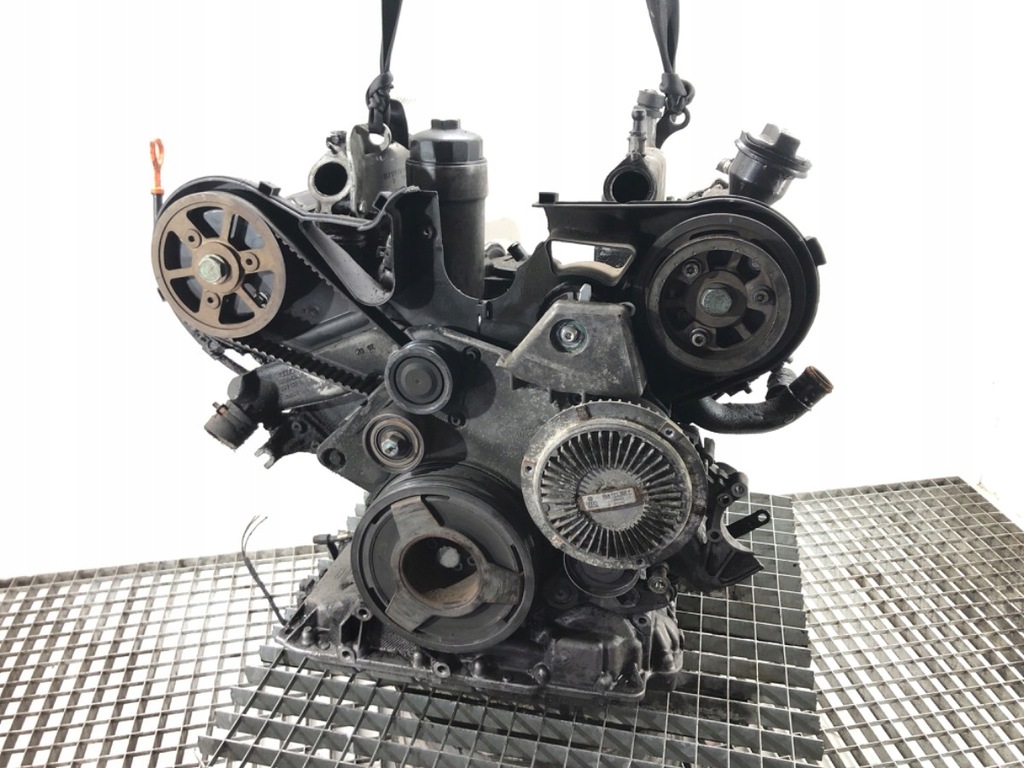 Moteur AKE — vue 1