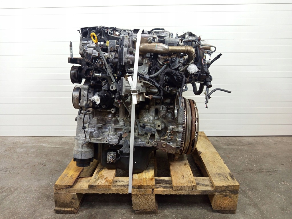 Moteur 2AD-FTV — vue 2