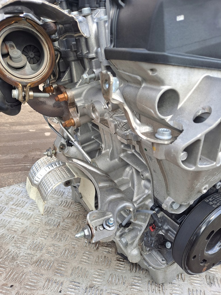 Moteur DFYA — vue 3