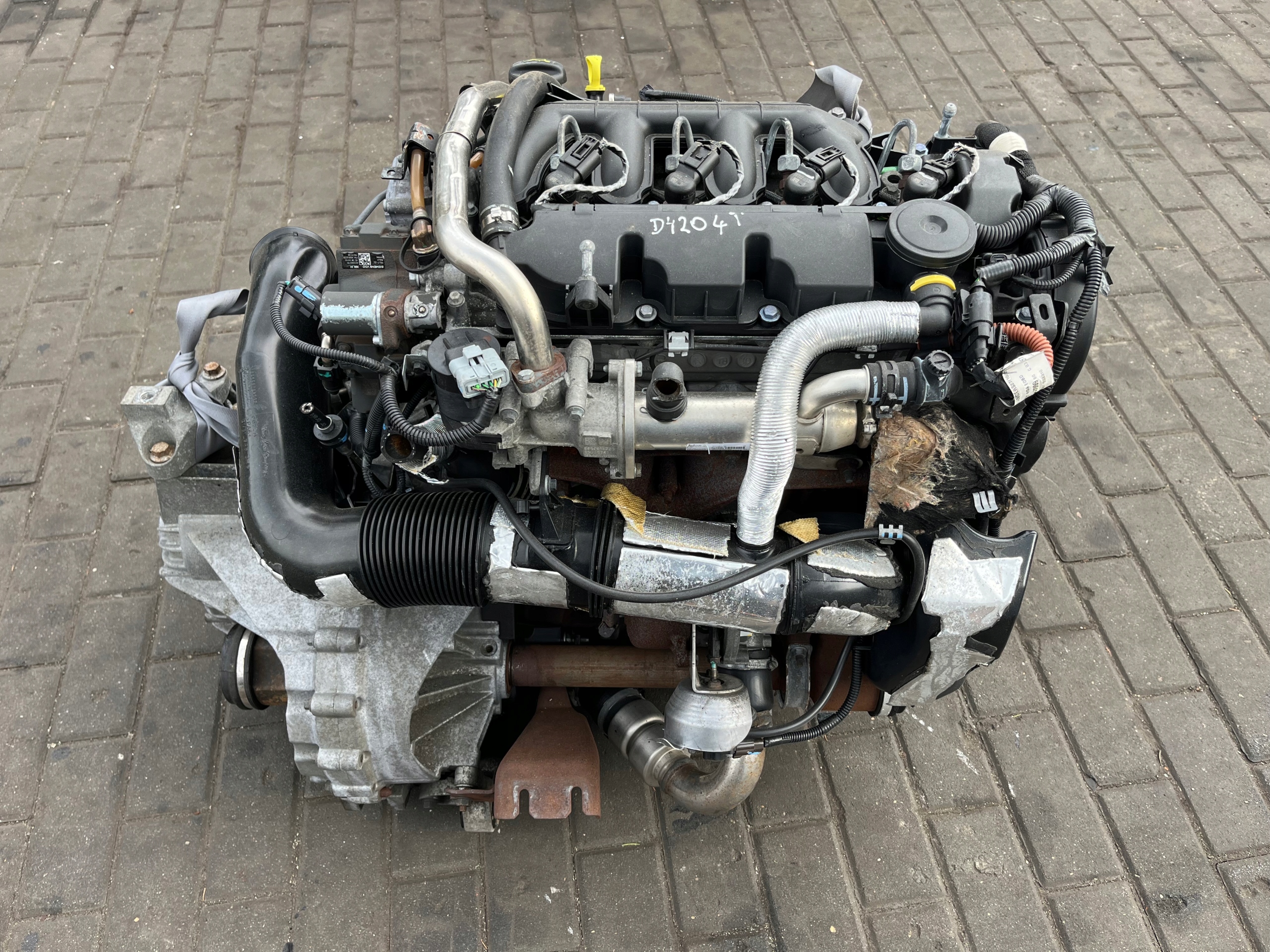Moteur D 4204 T — vue 2