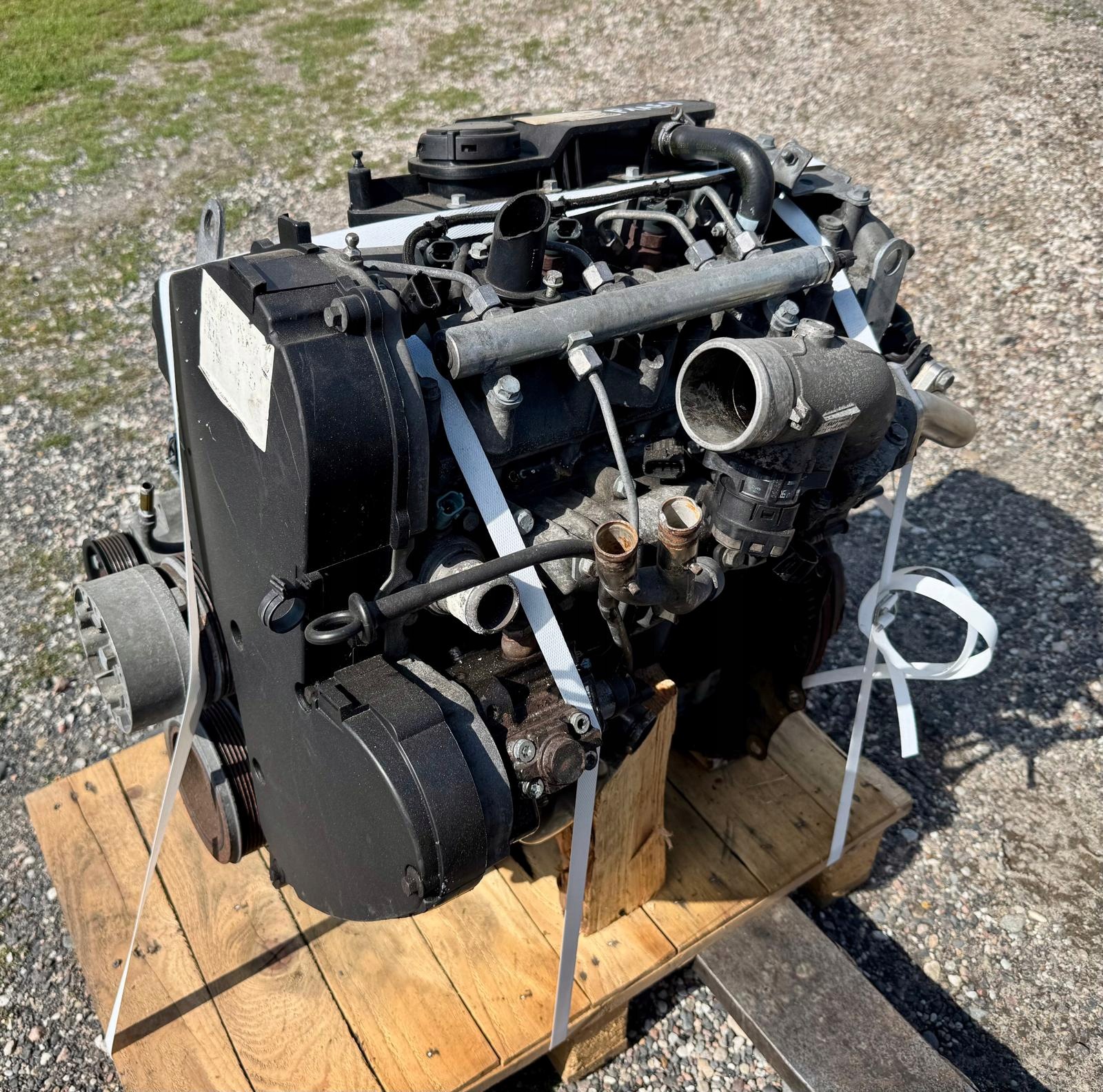 Moteur F1AE0481G - Image 2