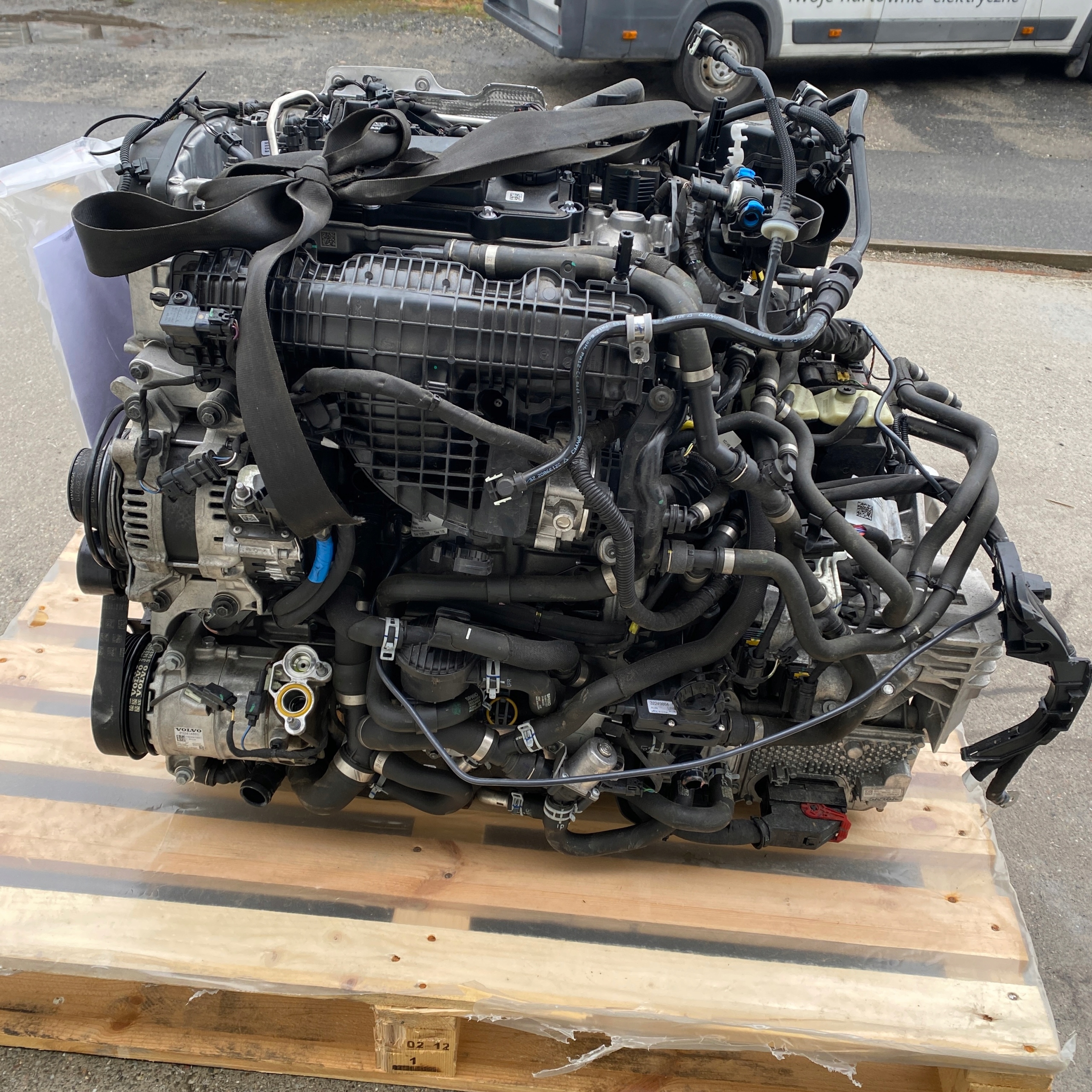 Moteur B 420 T6 - Image 1