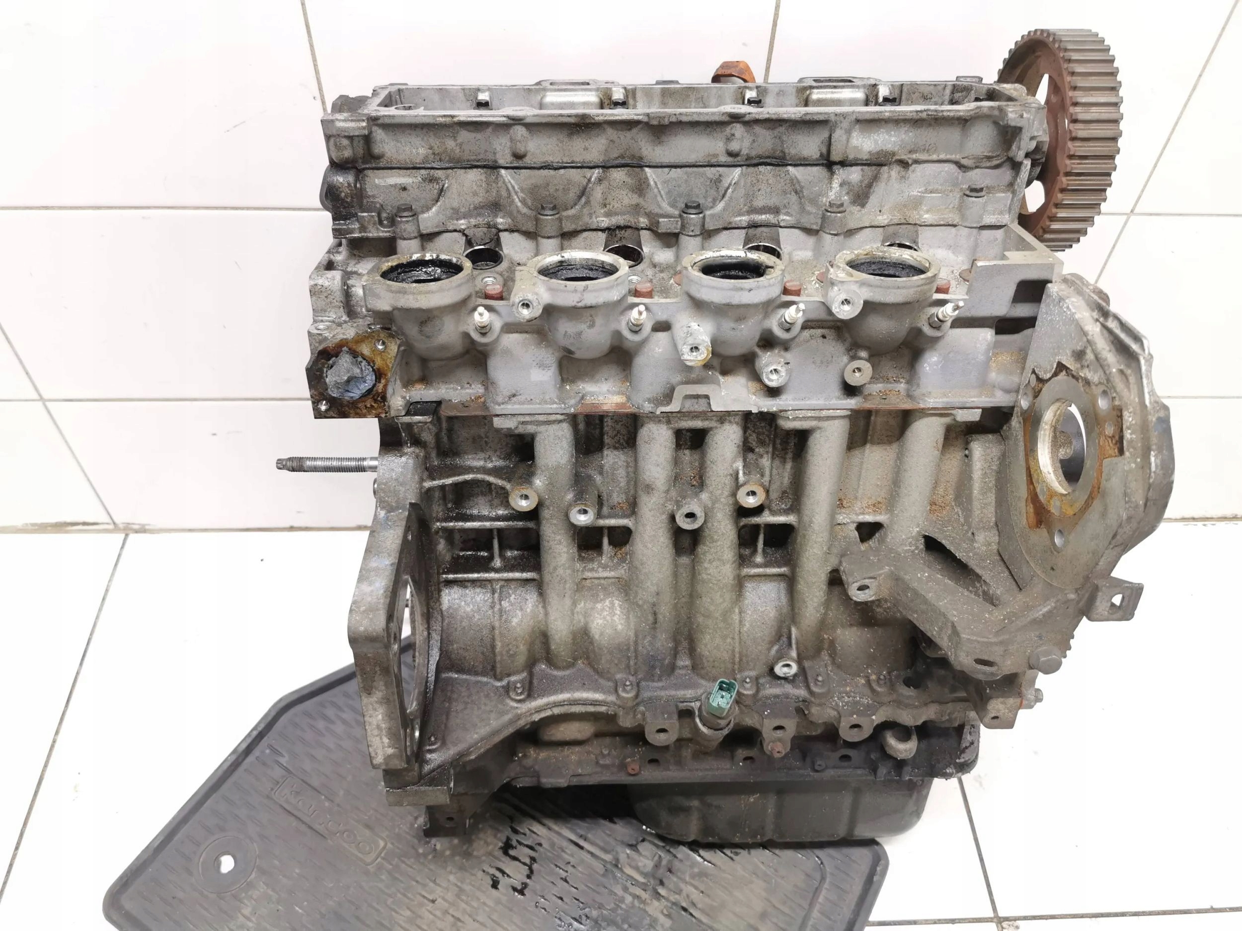 Moteur 8HT (DV4TD) — vue 1