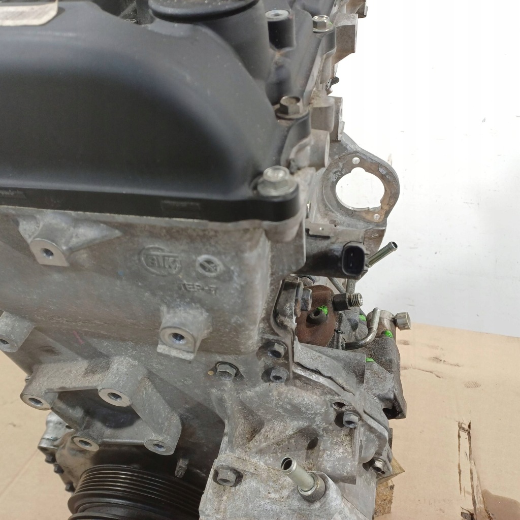 Moteur 4N15 — vue 4