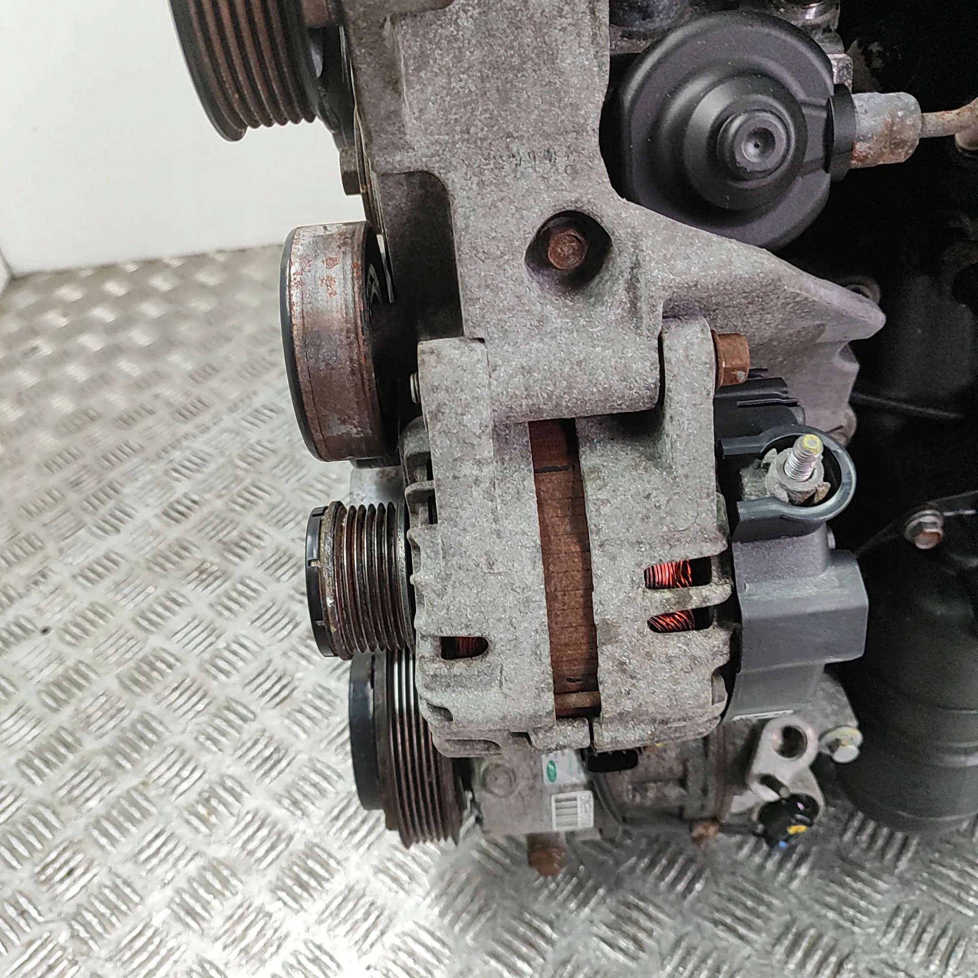 Moteur D4HA — vue 7
