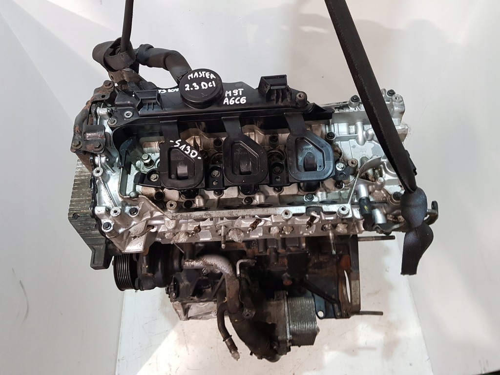 Moteur M9T 676 — vue 1