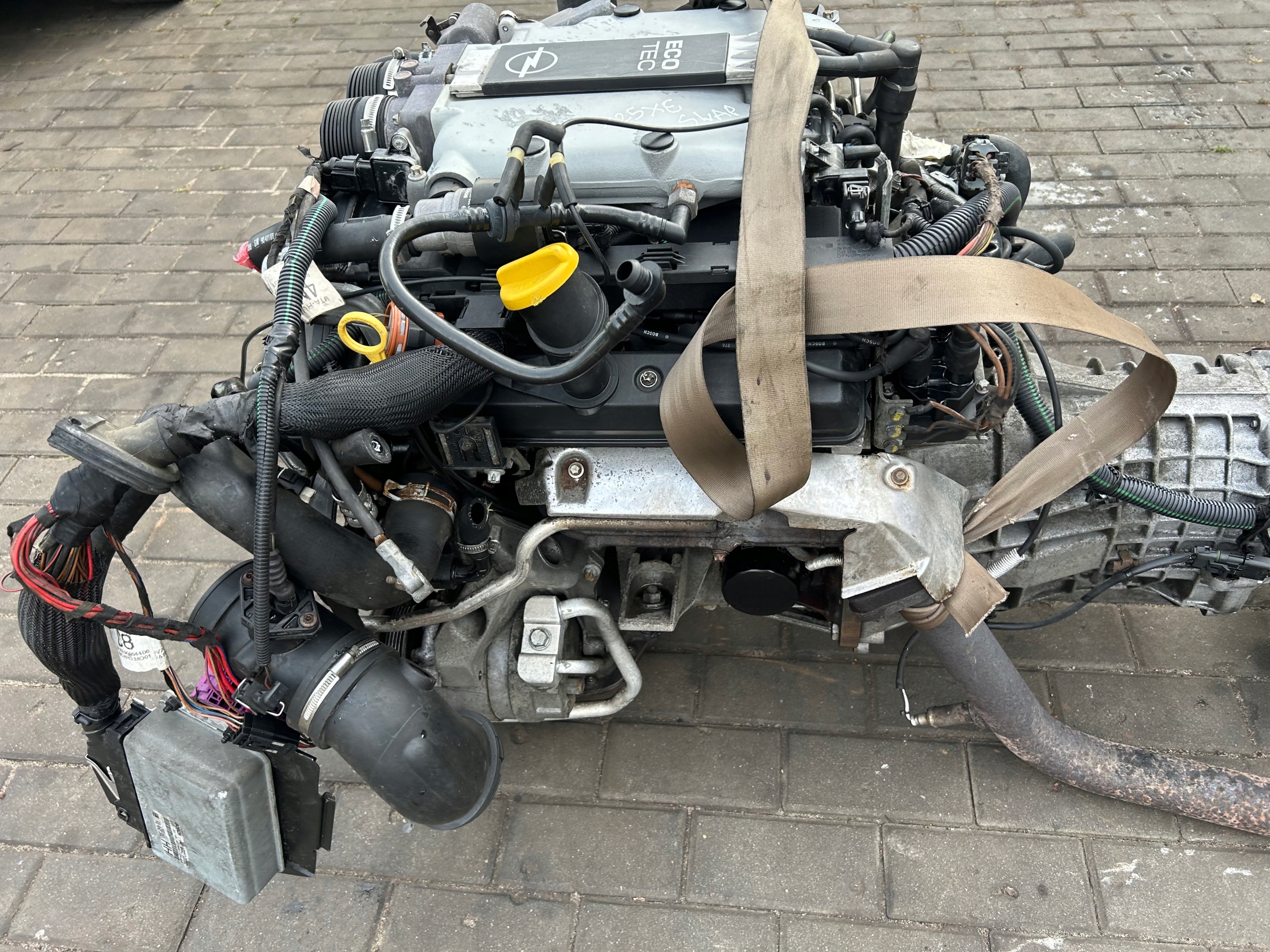 Moteur X 25 XE — vue 5