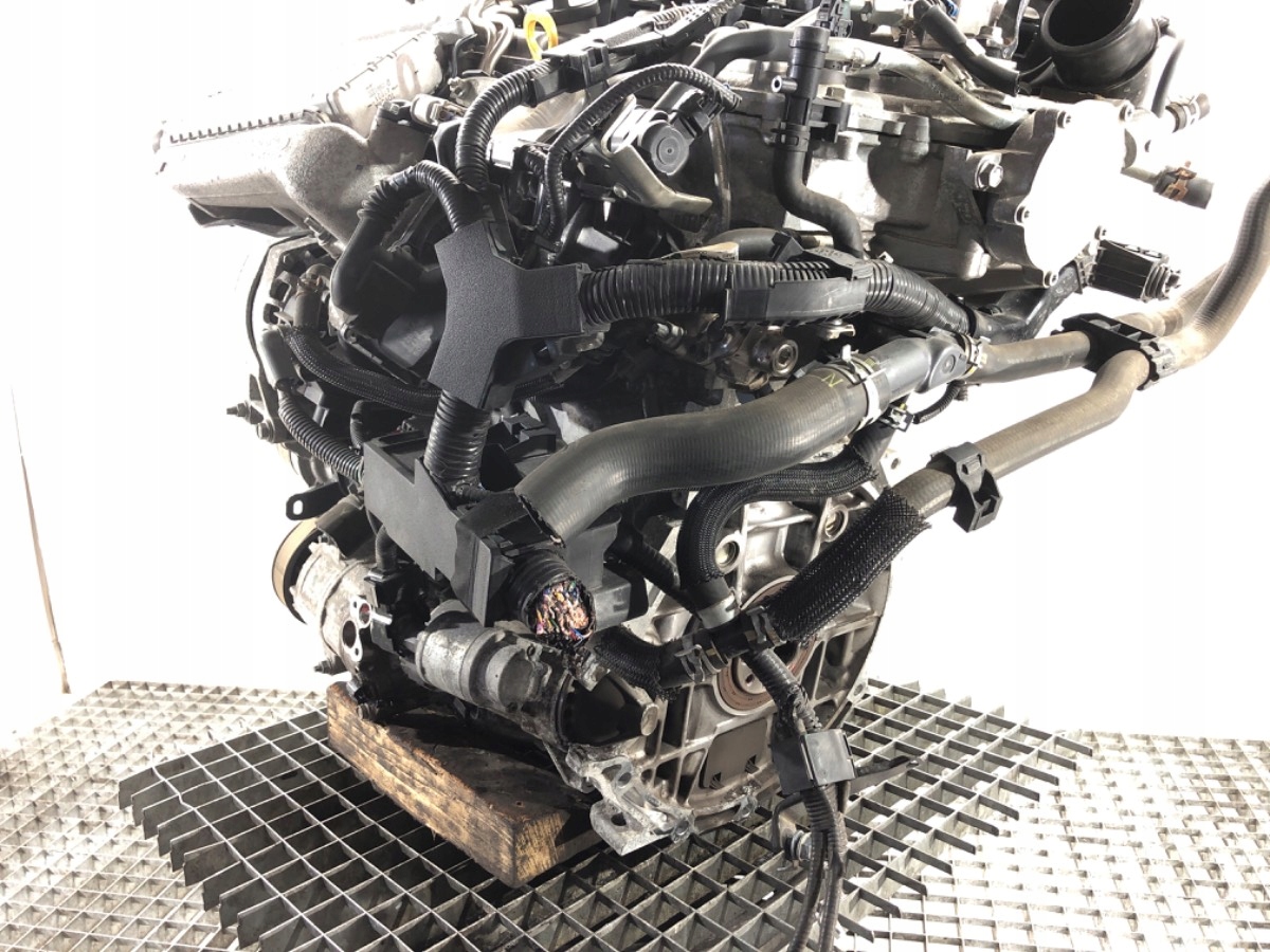 Moteur 8NR-FTS — vue 4