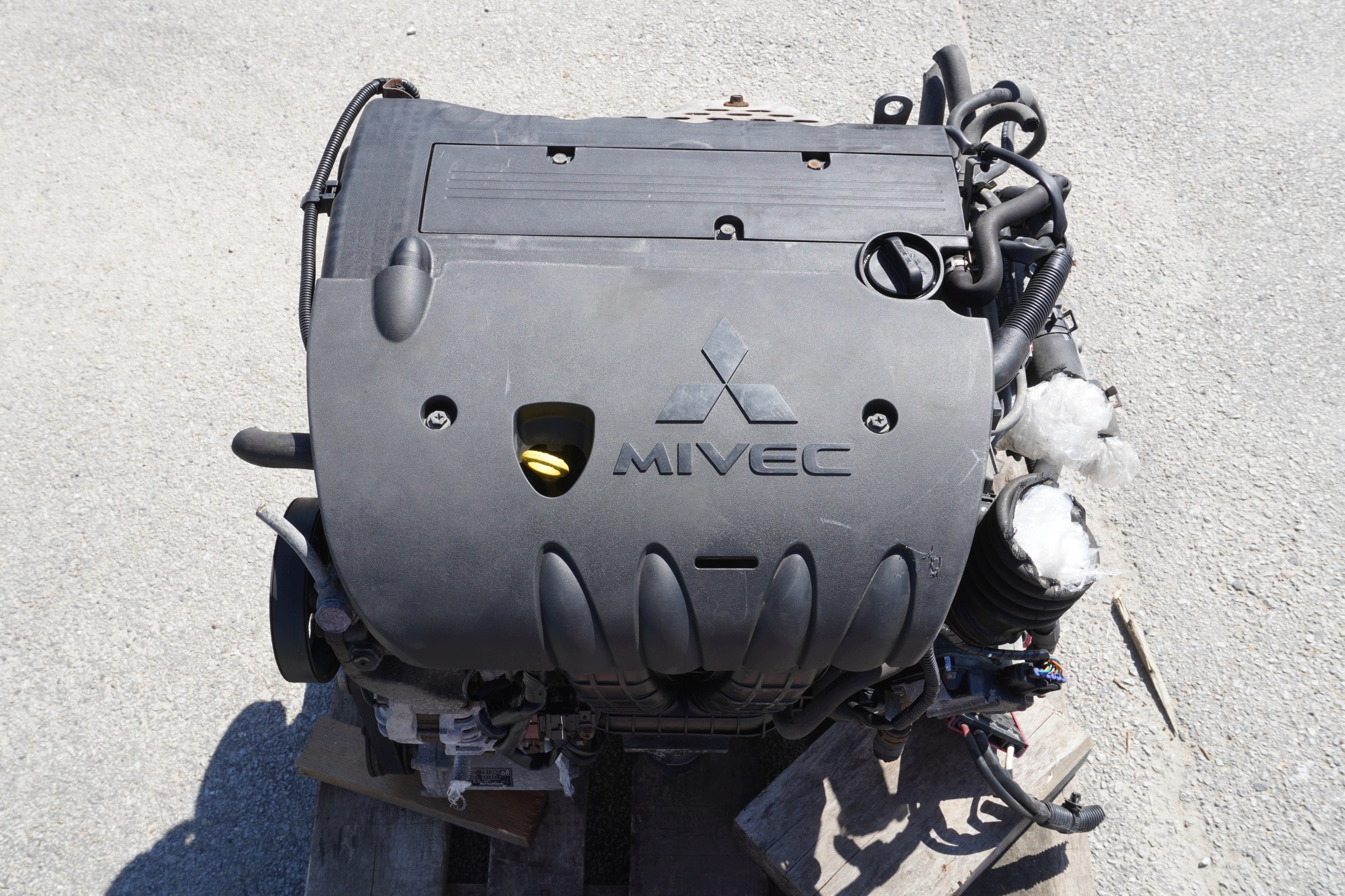 Moteur 4B10 - Image 13