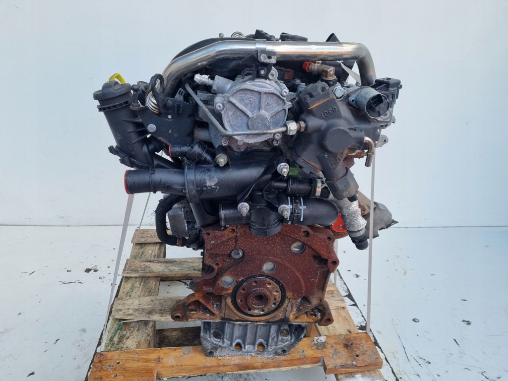 Moteur D 4204 T — vue 4
