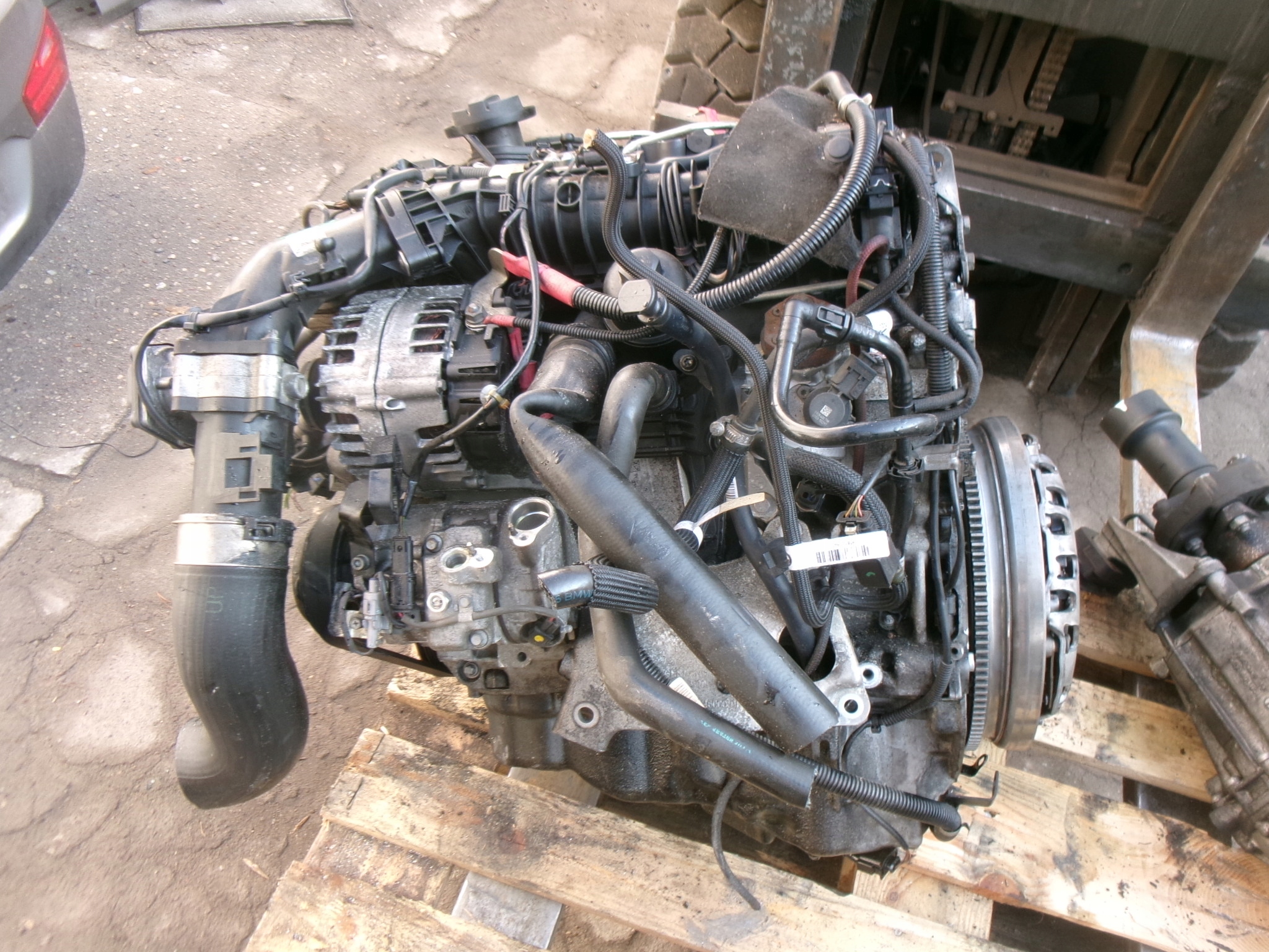Moteur N47 D20 C — vue 1