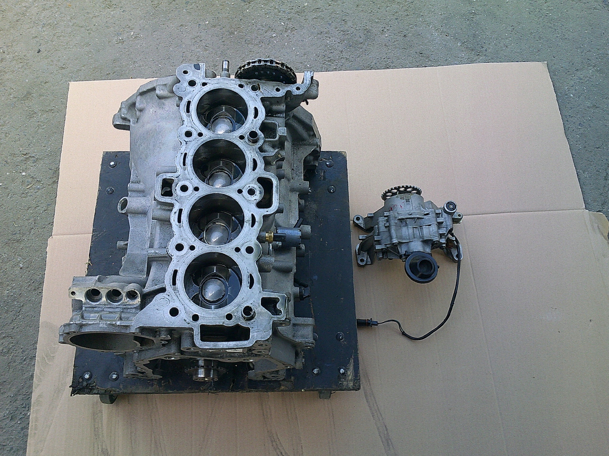 Moteur PT204 - Image 1