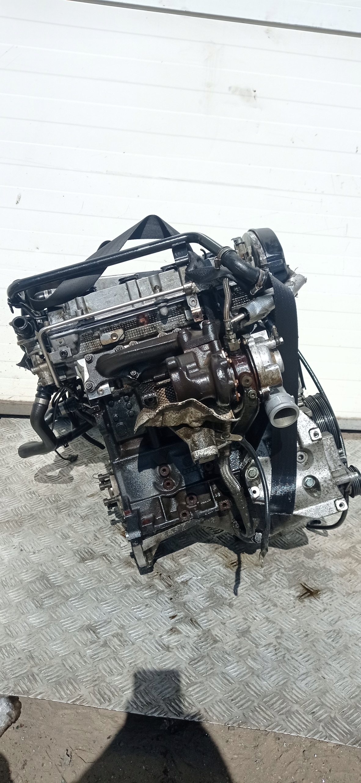 Moteur AEB — vue 8