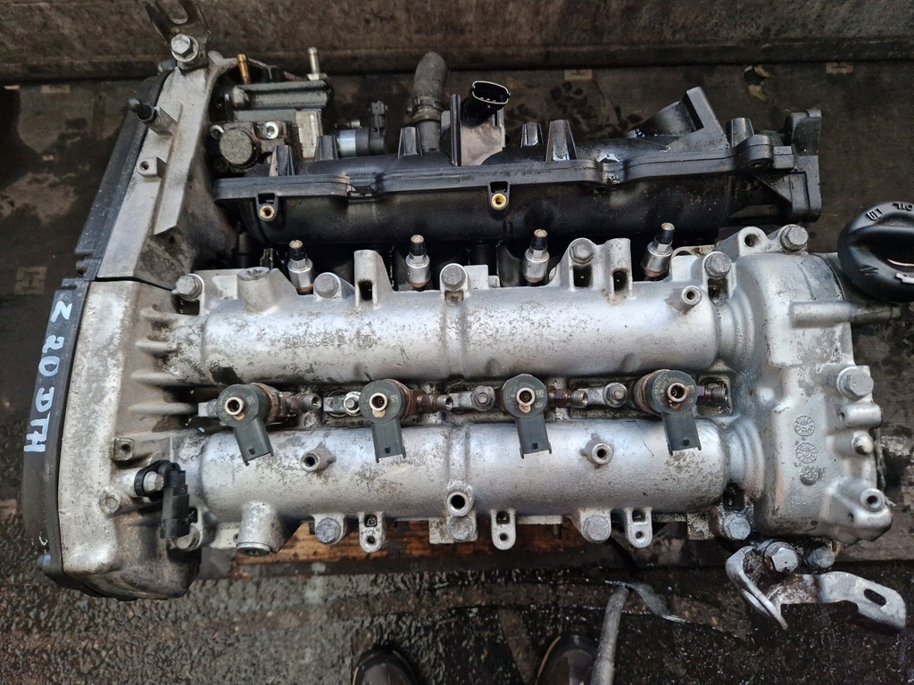 Moteur A 20 DTH — vue 1