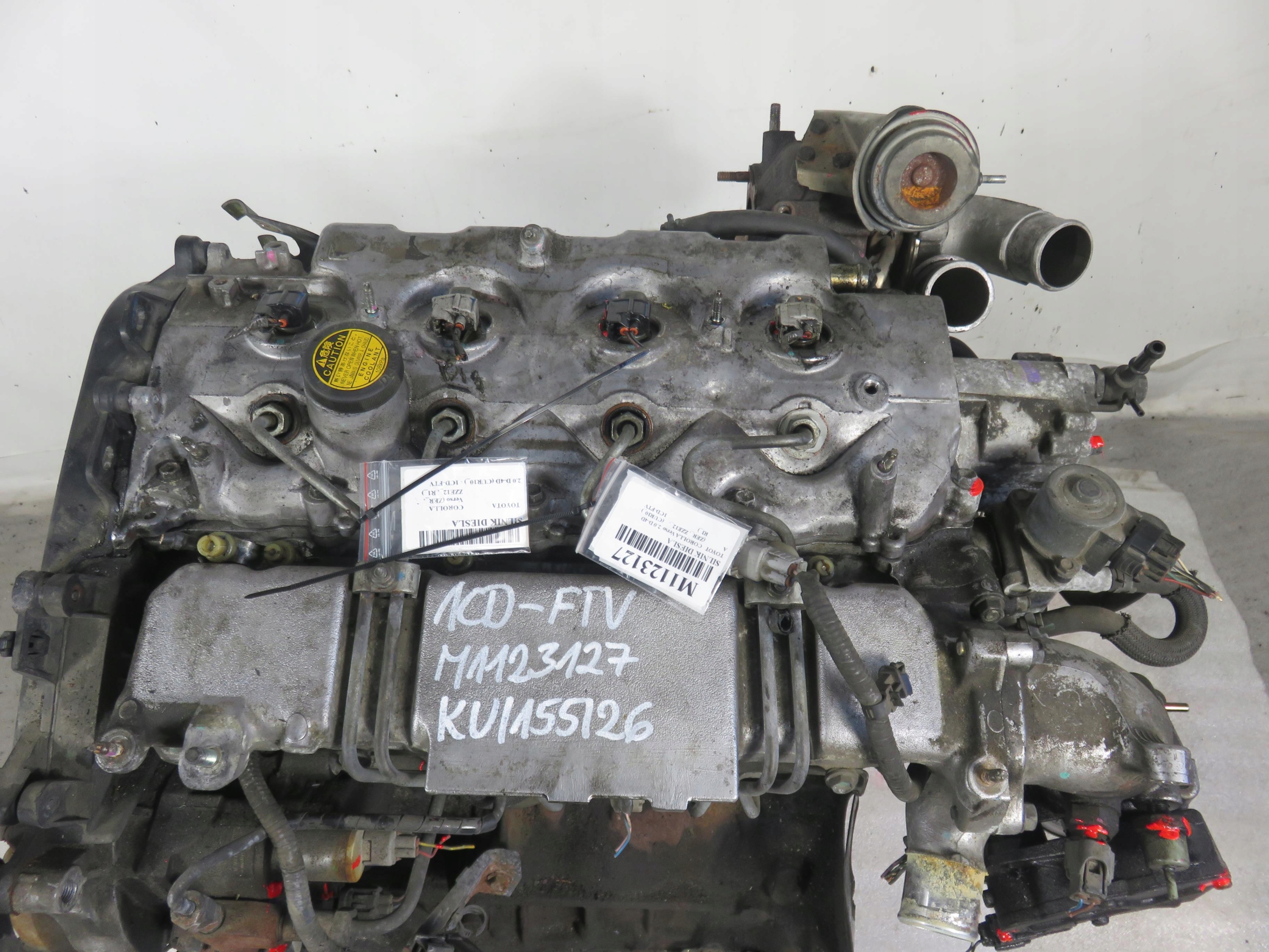Moteur 1CD-FTV — vue 1