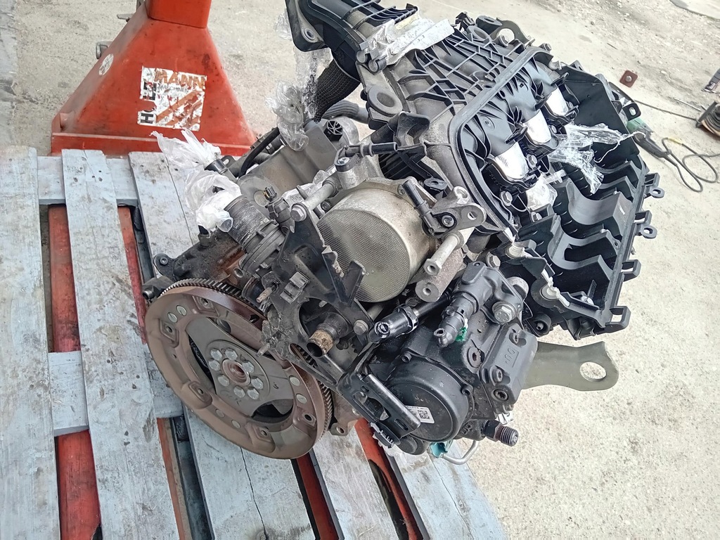 Moteur RHA (DW10CTED4) — vue 3