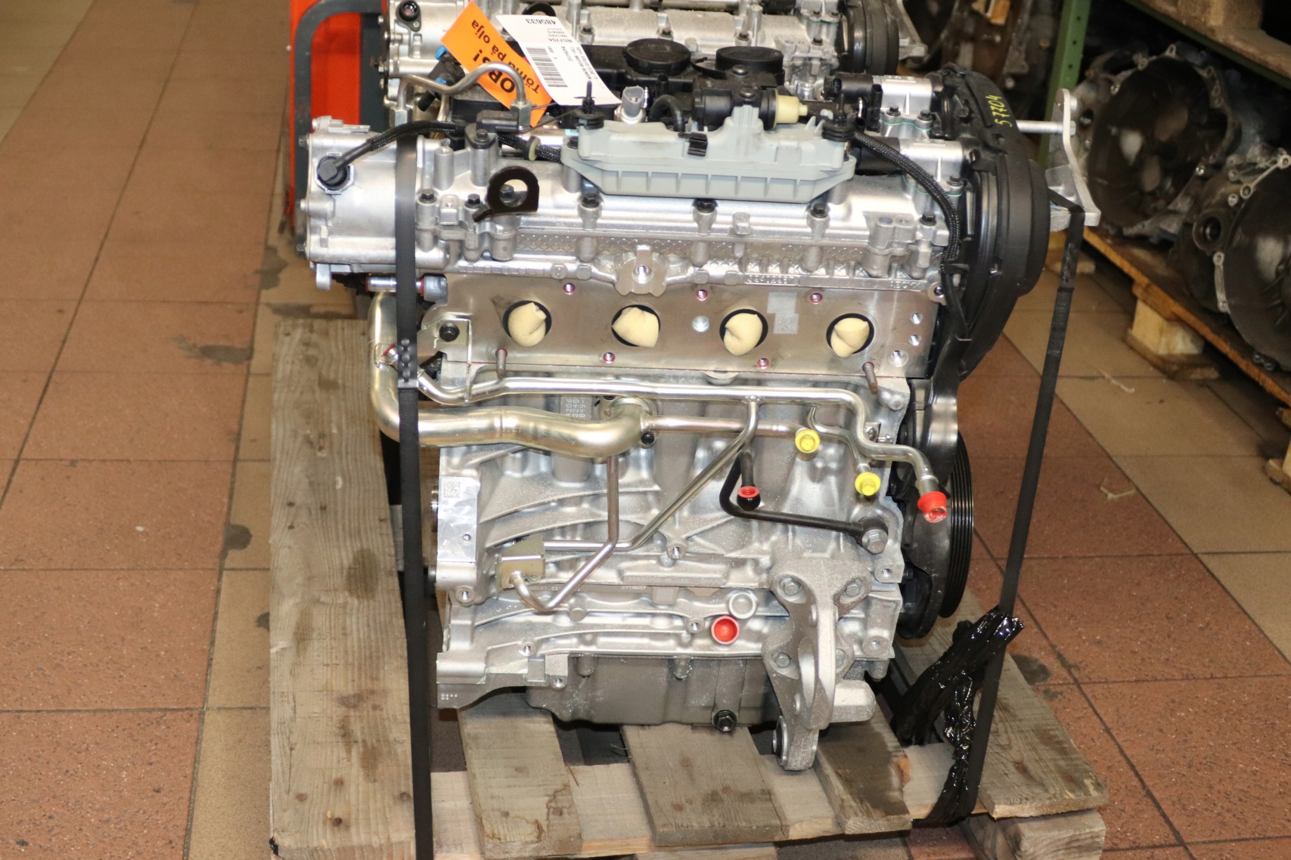 Moteur B 4204 T52 - Image 1
