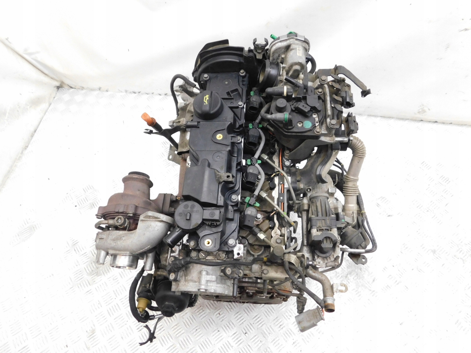 Moteur 9HC (DV6C) — vue 8