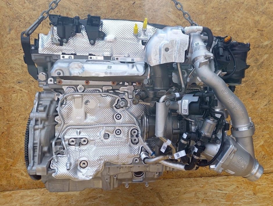Moteur B57 D30 B — vue 3