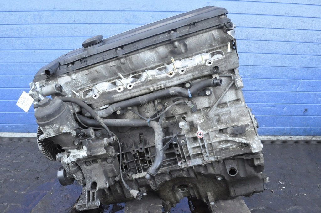 Moteur M54 B30 (306S3) — vue 1